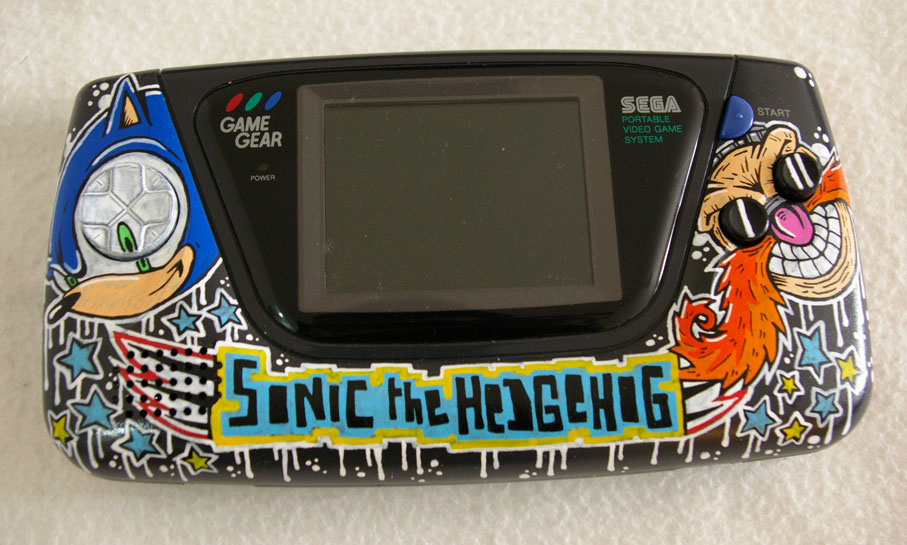 Ultimate game gear. Sega портативная консоль 90-х. Сега гейм гиар. Sonic game Gear. Сега гейм Гир Соник.